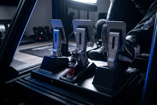 Thrustmaster T-LCM Pedals simracing